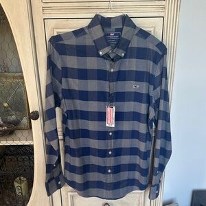 Vineyard Vines Men's Navy and Gray Checkered Shirt
